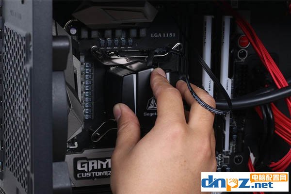 組裝電腦教程（圖文）intel水冷平臺