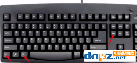 電腦如果黑屏按哪個鍵可以重啟？